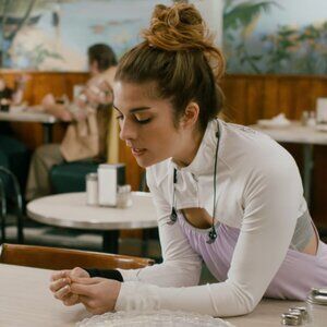 RARE! ASO Alexis Rose -Pearl Izumi Performance Shrug Size Small